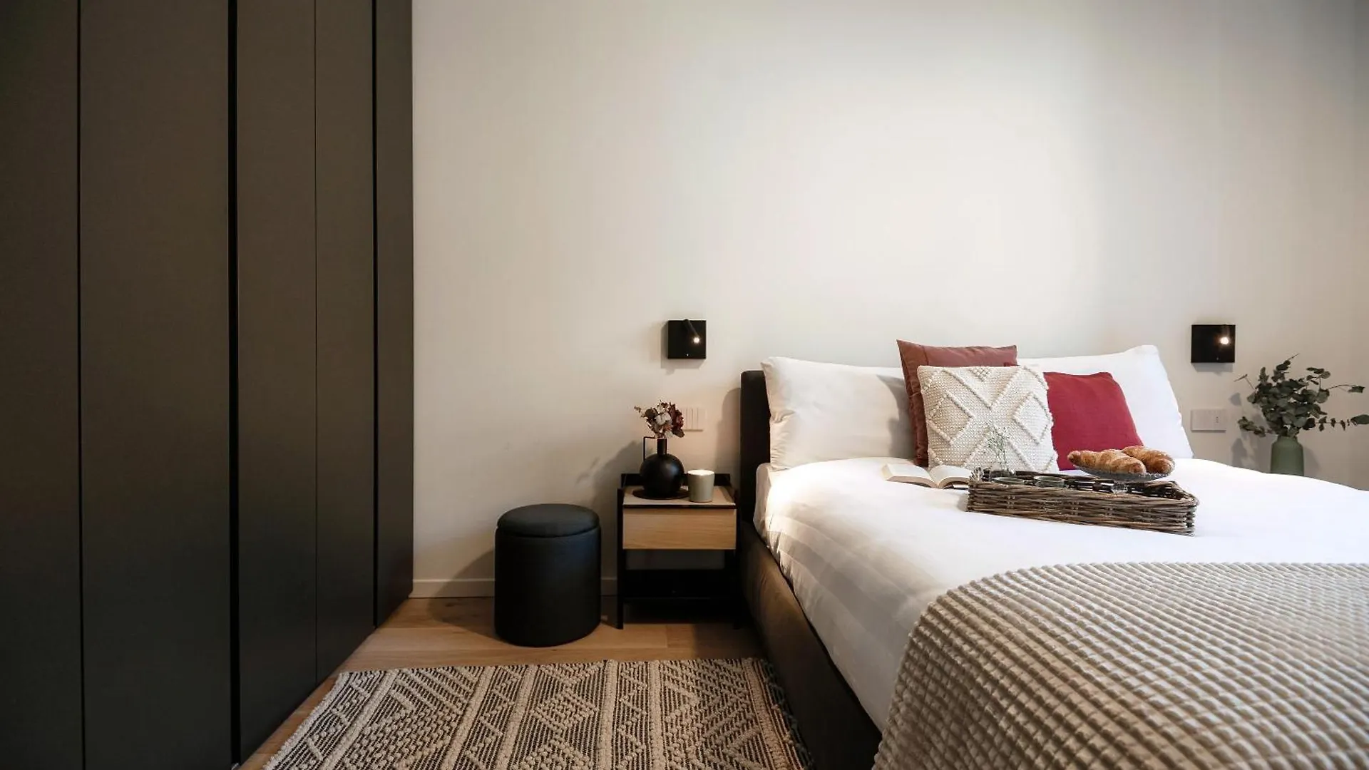 Bella Vita - By Myhomeincomo Menaggio Apartmán