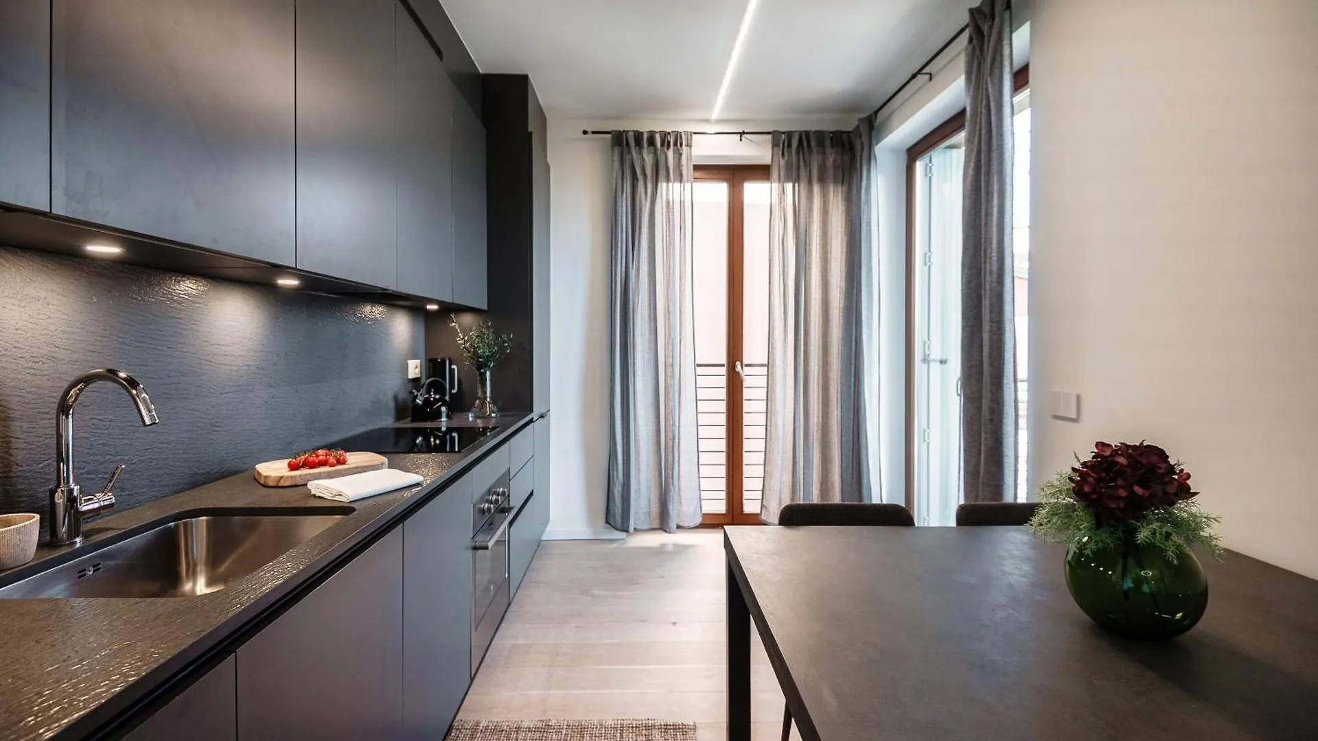 Bella Vita - By Myhomeincomo Menaggio Apartmán