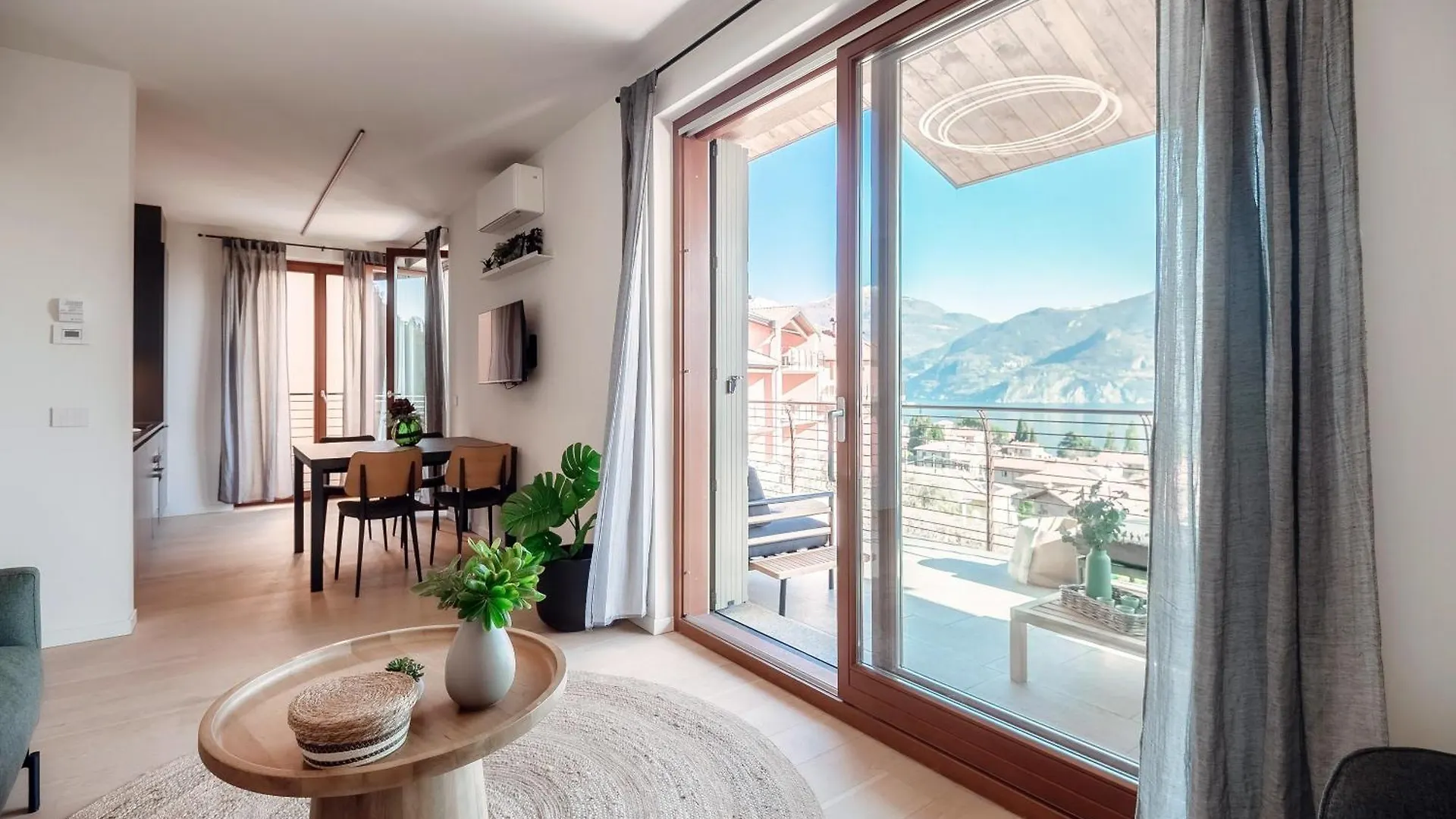 Bella Vita - By Myhomeincomo Menaggio